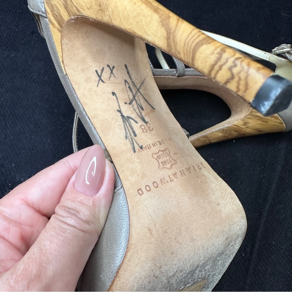 Brian Atwood pumps 38 - Picture 5 of 7